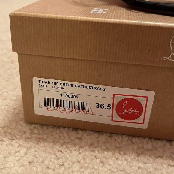 T Cab 100 crepe satin/strass - Picture 3 of 9